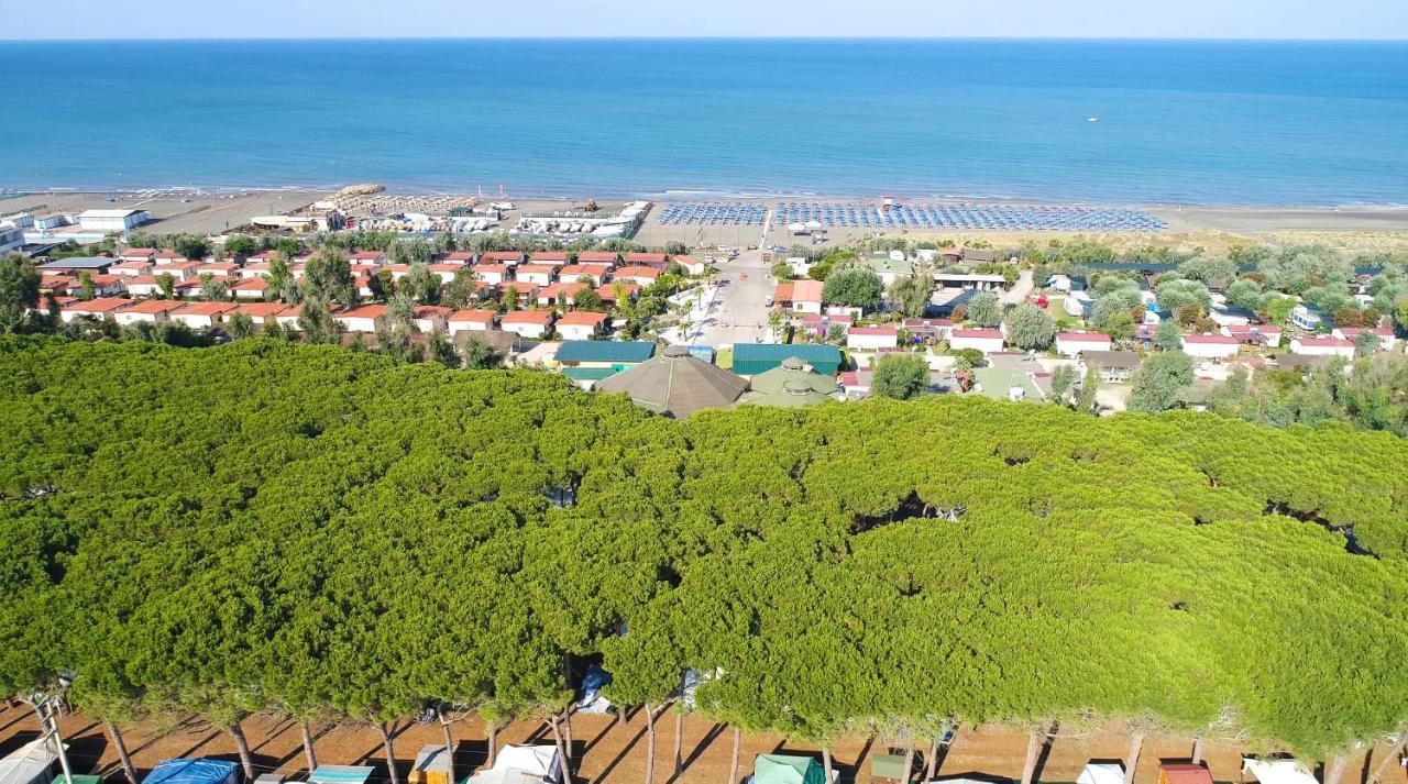 Camping Village Tuscia Tirrenica 타르퀴니아 외부 사진